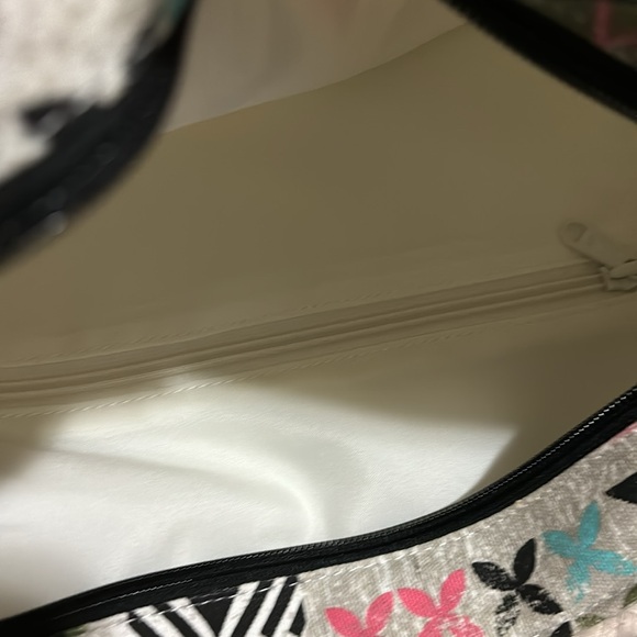 BNWT Dakine zip tote - Picture 5 of 6